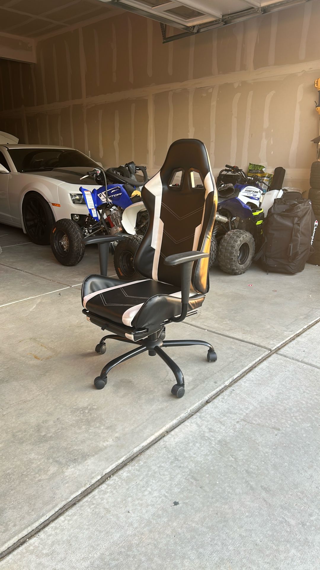 Black And White Gaming Or office chair