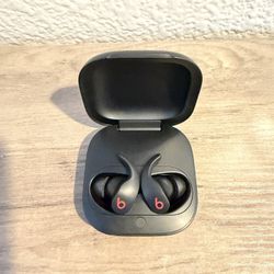 Beats Fit Pro - Black (Excellent Condition)