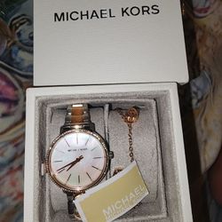 Michael Kors Watch/Bracelet 