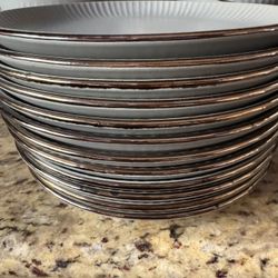 Safdie & Co. Stoneware Dishes 