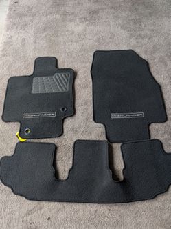 2020 Highlander OEM floor mats