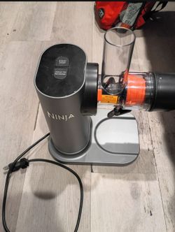 Ninja JC150 NeverClog Cold Press Juicer