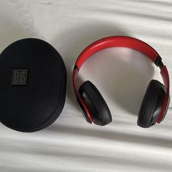 Beats Studio3 Noise-Cancelling Headphones