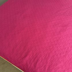 100% Cotton Quilt Queen Size Reversible Pink/Red