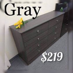 Dresser 8 drawers