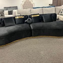 Ella Velvet Black Curved Sectional