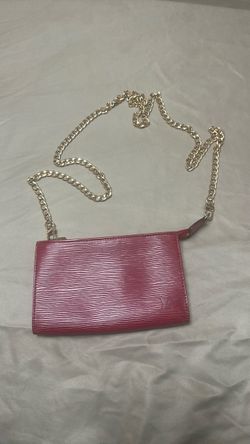 Epi Leather Pochette LV