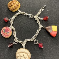 Pan Dulce Charm Bracelet 
