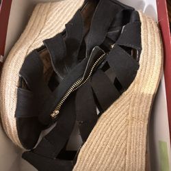 Sandals Size 10