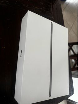 Ipad (9th generation) + Keyboard
