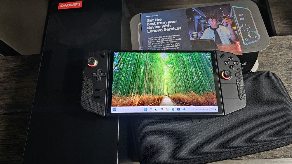 Lenovo Legion Go (Upgraded To 4tb)