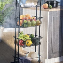 Está Canasta Para Guardar Fruta.  Aquí Loca$30.  