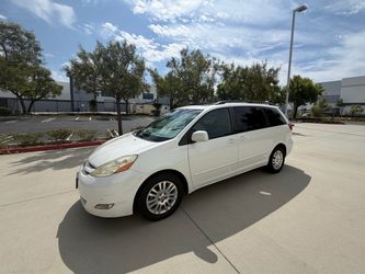 2009 Toyota Sienna
