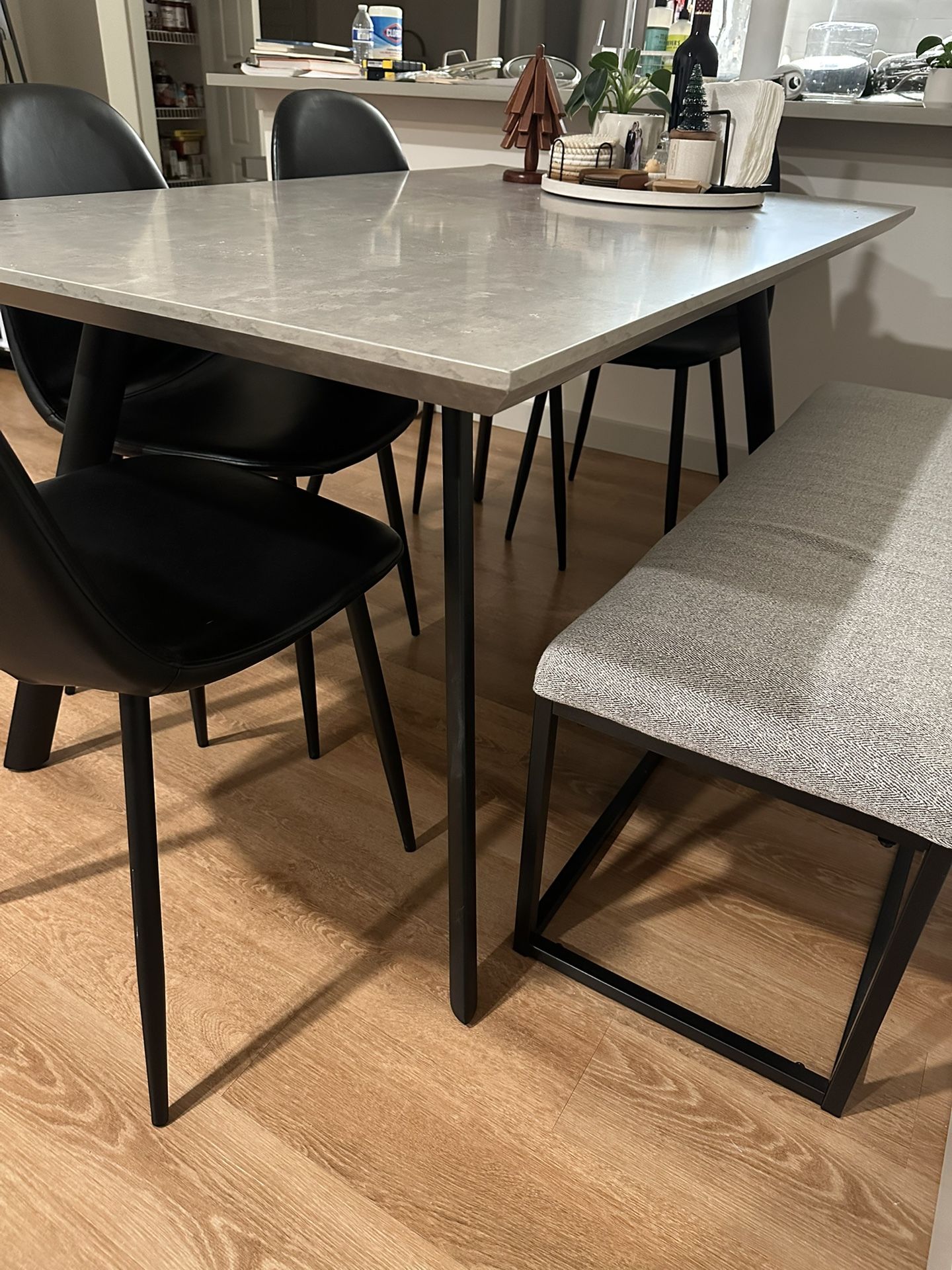 Dining Table and Chairs 