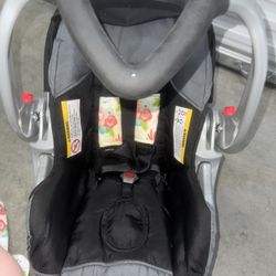 Baby Trend flex-loc DZ infant car seat with base