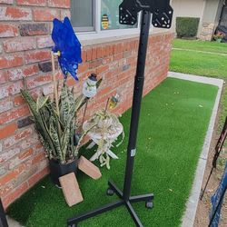 METAL TV STAND!!
