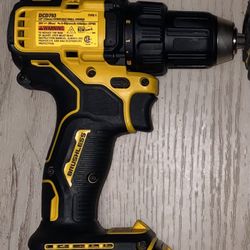 Dewalt 20v drill set with batteries