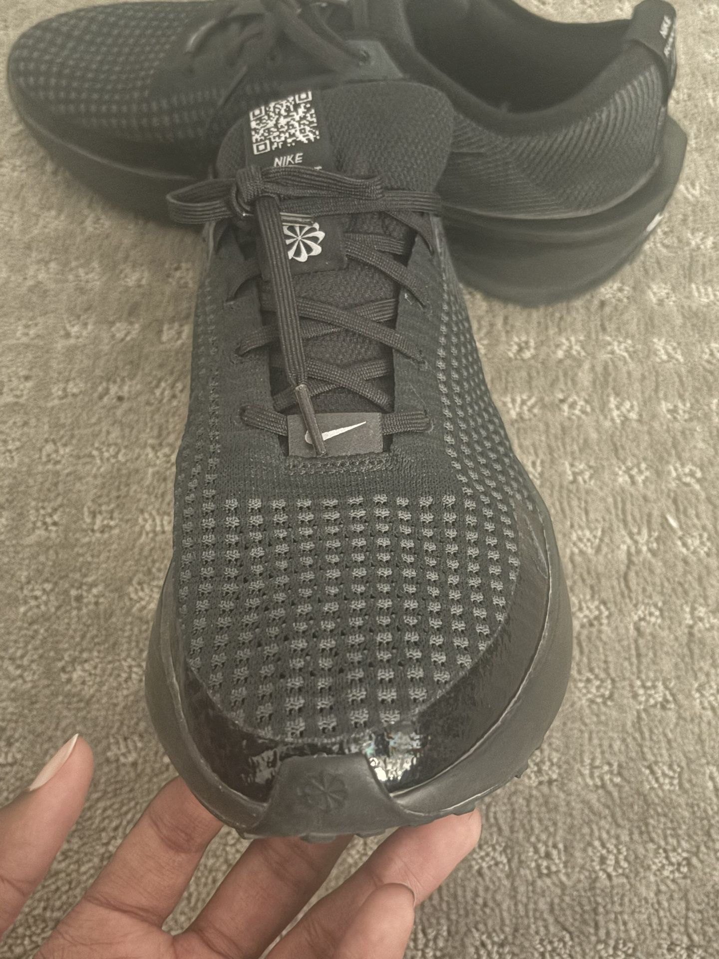 Nike running shoes black