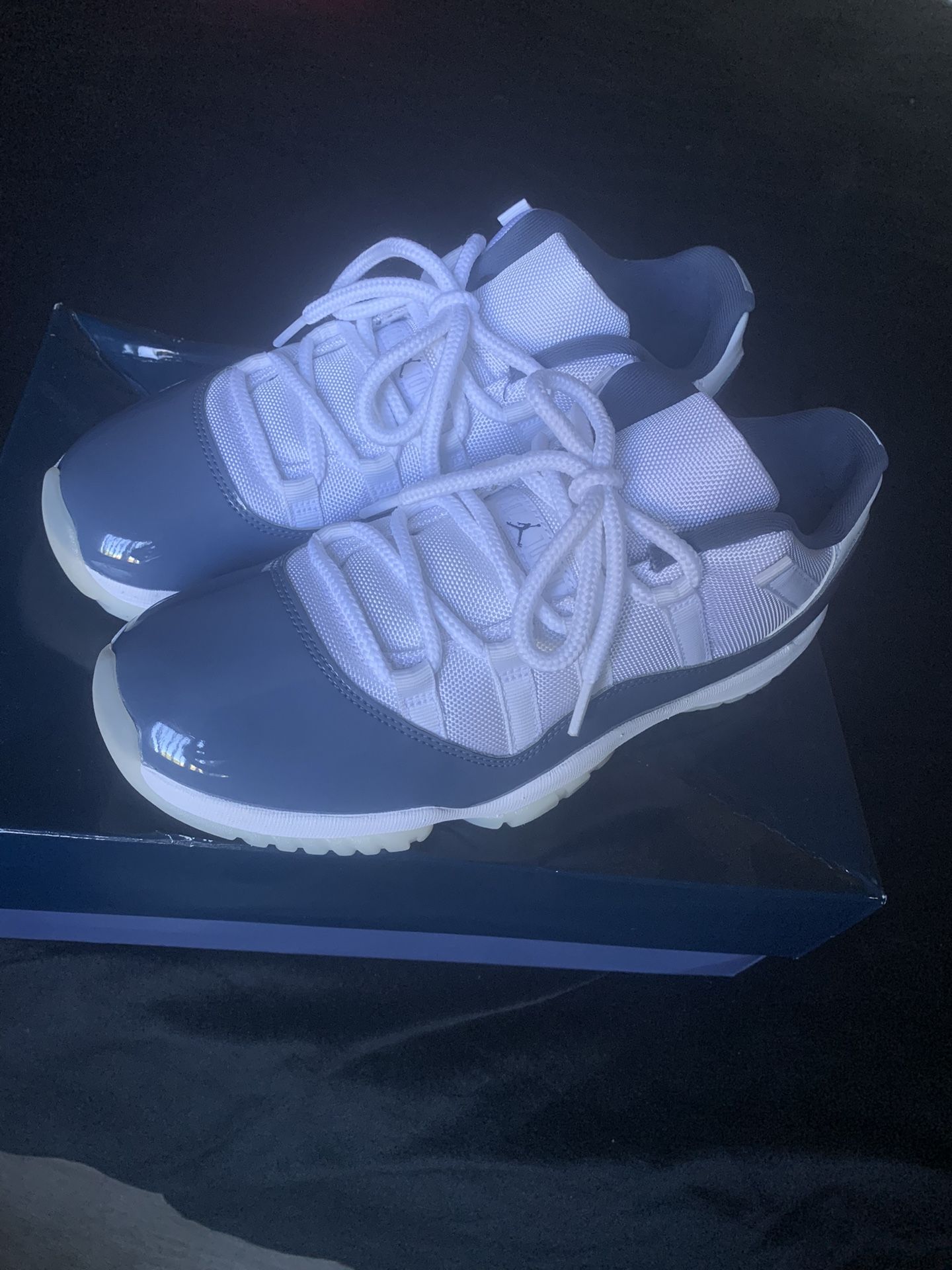 Air Jordan 11