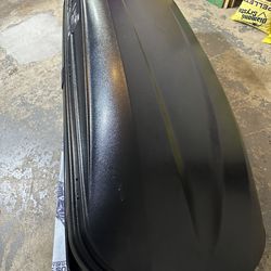 Brand new Thule Pulse L (Large) with 2 keys