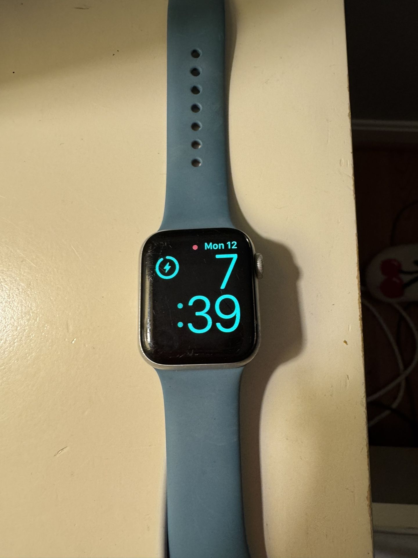 Apple Watch Series 40mm Blue Sport Band (GPS only)