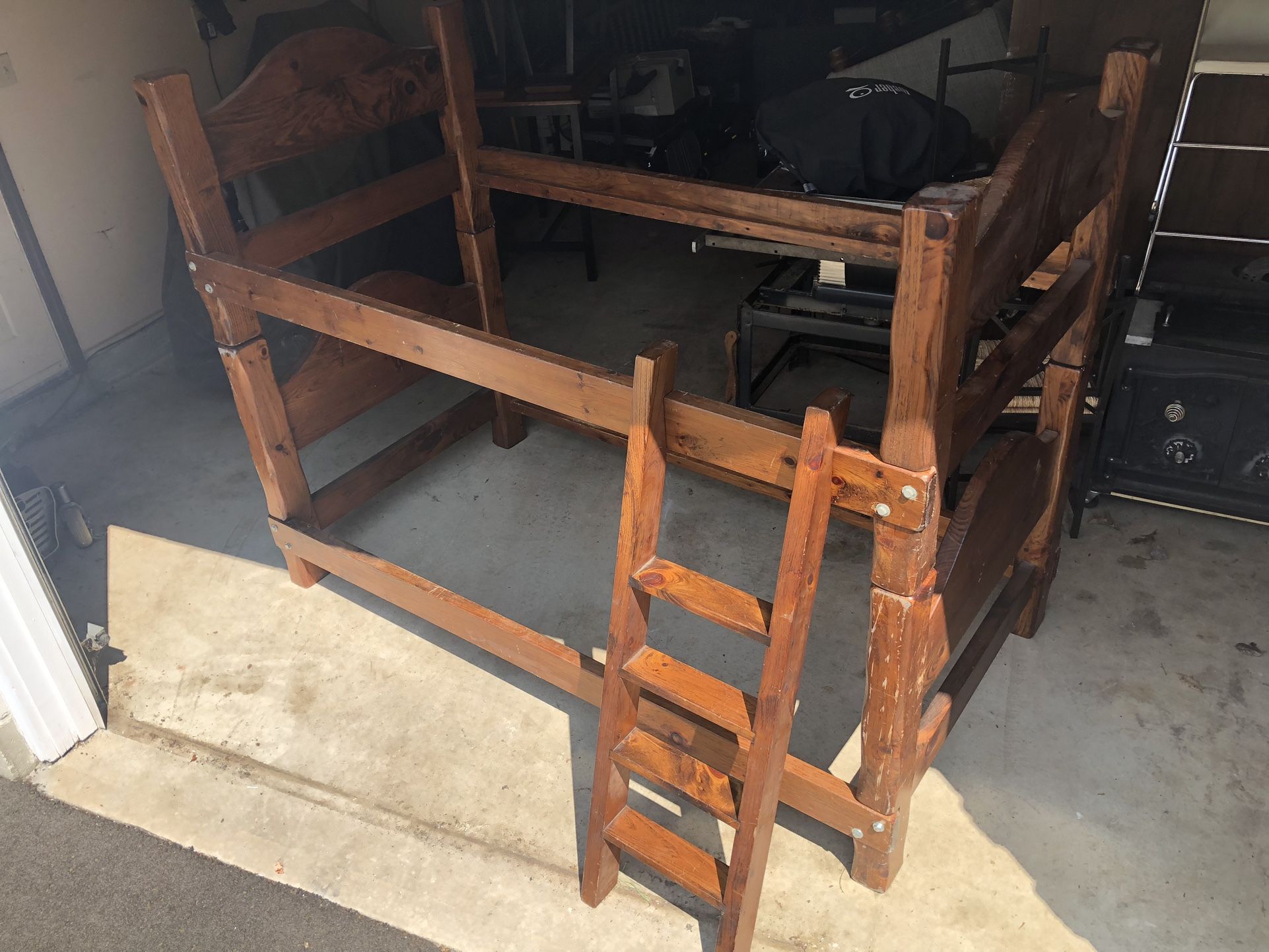 Twin Bunk Beds