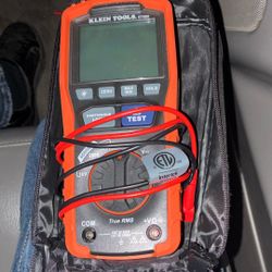 Klein Tools ET600 Insulation Resistance Tester.