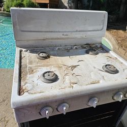 Kitchen Appliances!! Need GONE!!