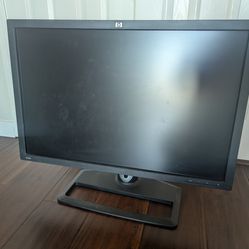 HP ZR30w 30" 2K monitor