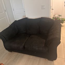 Couch & Loveseat 