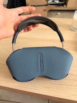 Apple AirPods Max