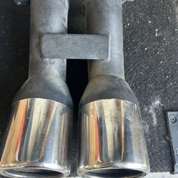 VW Jetta Tail Pipe Tips 