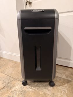 Fellowes 99Ci Jam-Proof Cross-Cut Paper Shredder – 18-Sheet – Heavy Duty