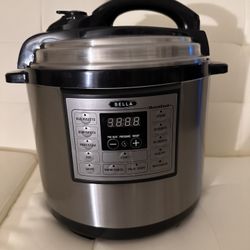 BELLA 10 In 1 Multi Use Programmable Pressure Cooker Slow Cooker