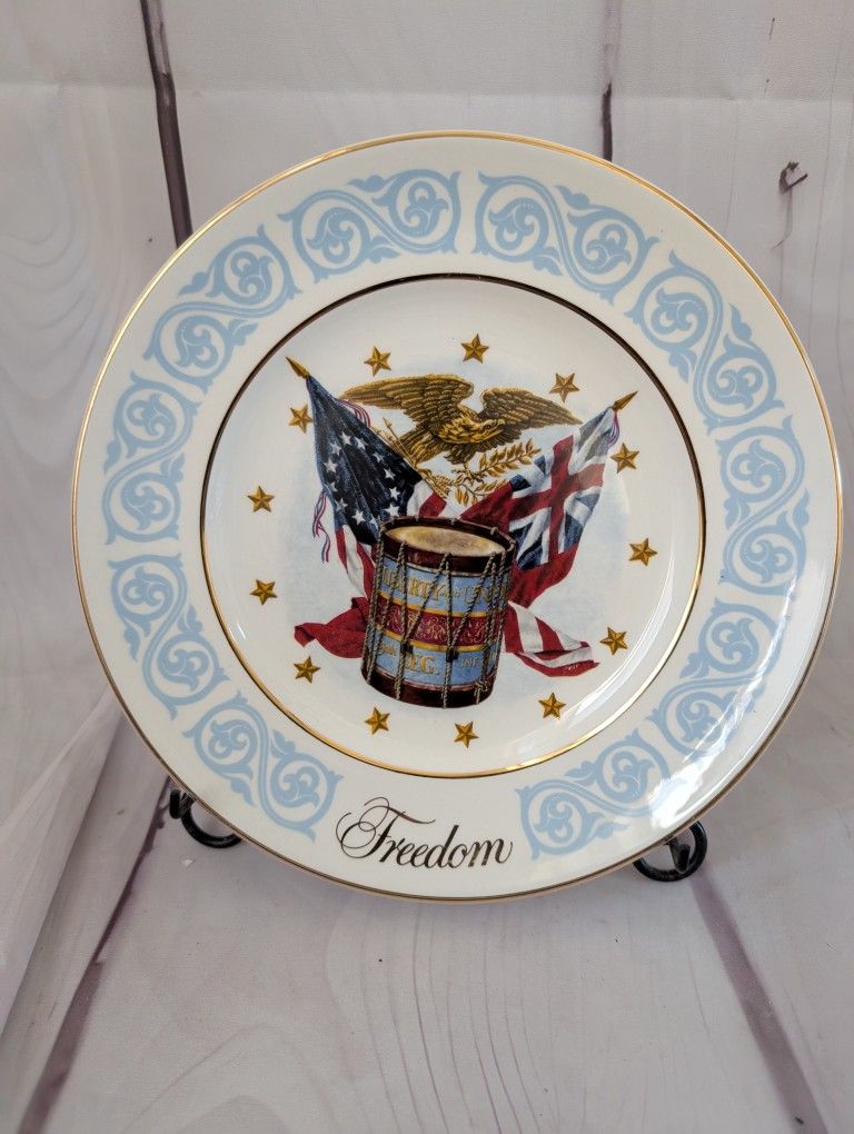 Vintage Enoch Wedgewood For Avon Decor Plate