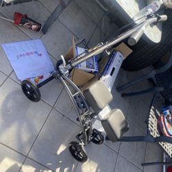 knee scooter 