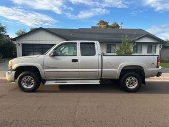 2005 GMC Sierra