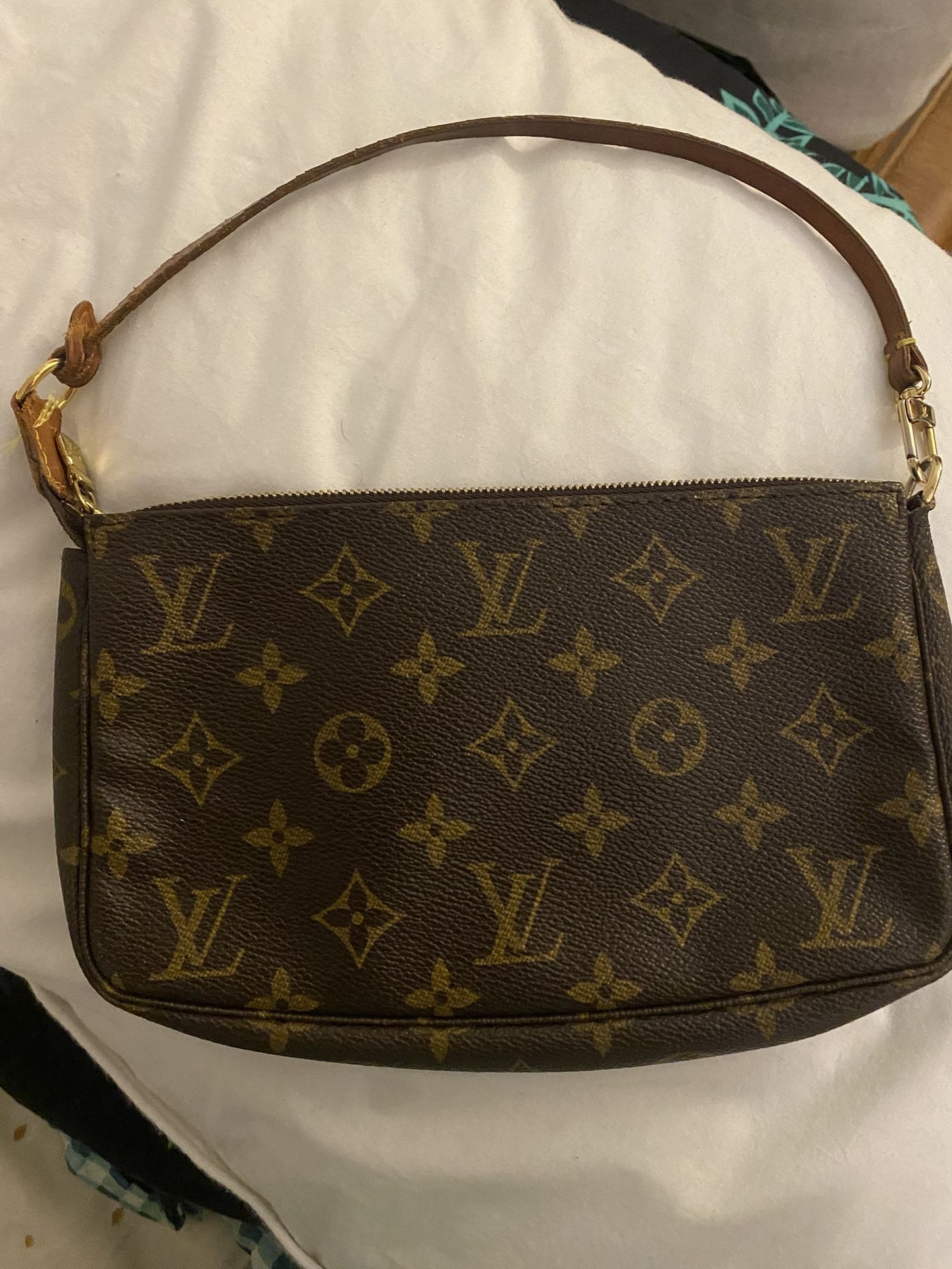 Vintage Louis Vuitton Pochette