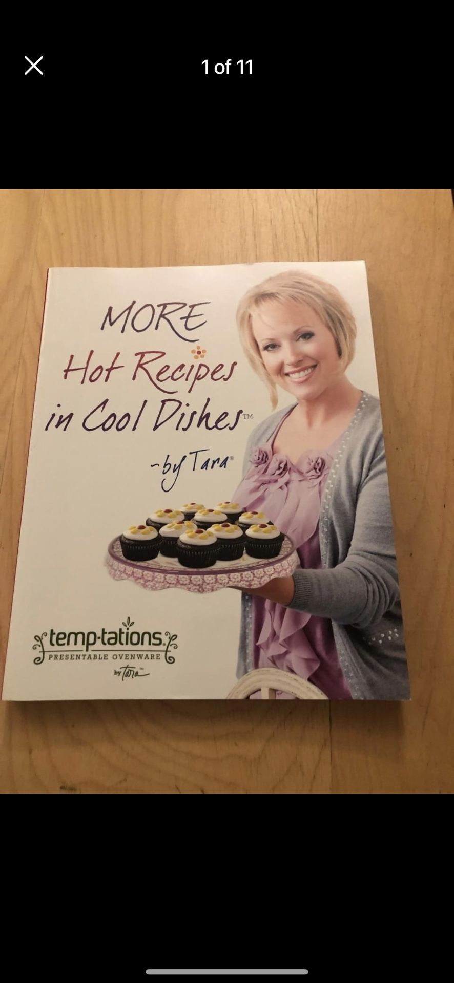 temp-tations recipe book, gravy dishes, ramakins set, pasta bowl, oven proof gloves, serveware