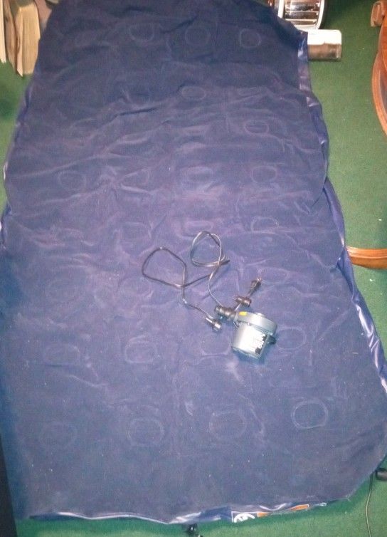Twin Sized Air Mattress for Sale in Buckley, WA OfferUp