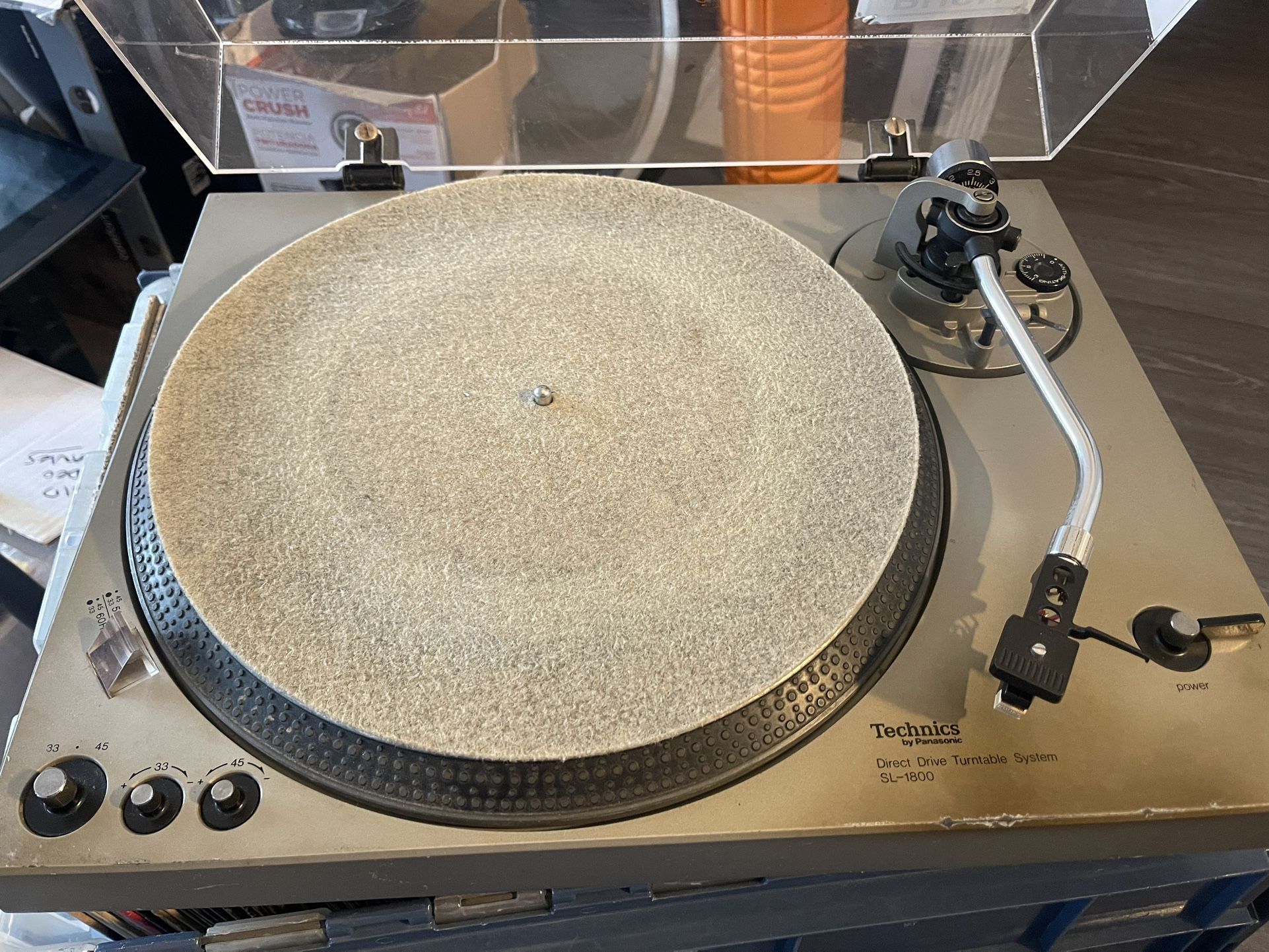 Technics SL 1800 Turn table