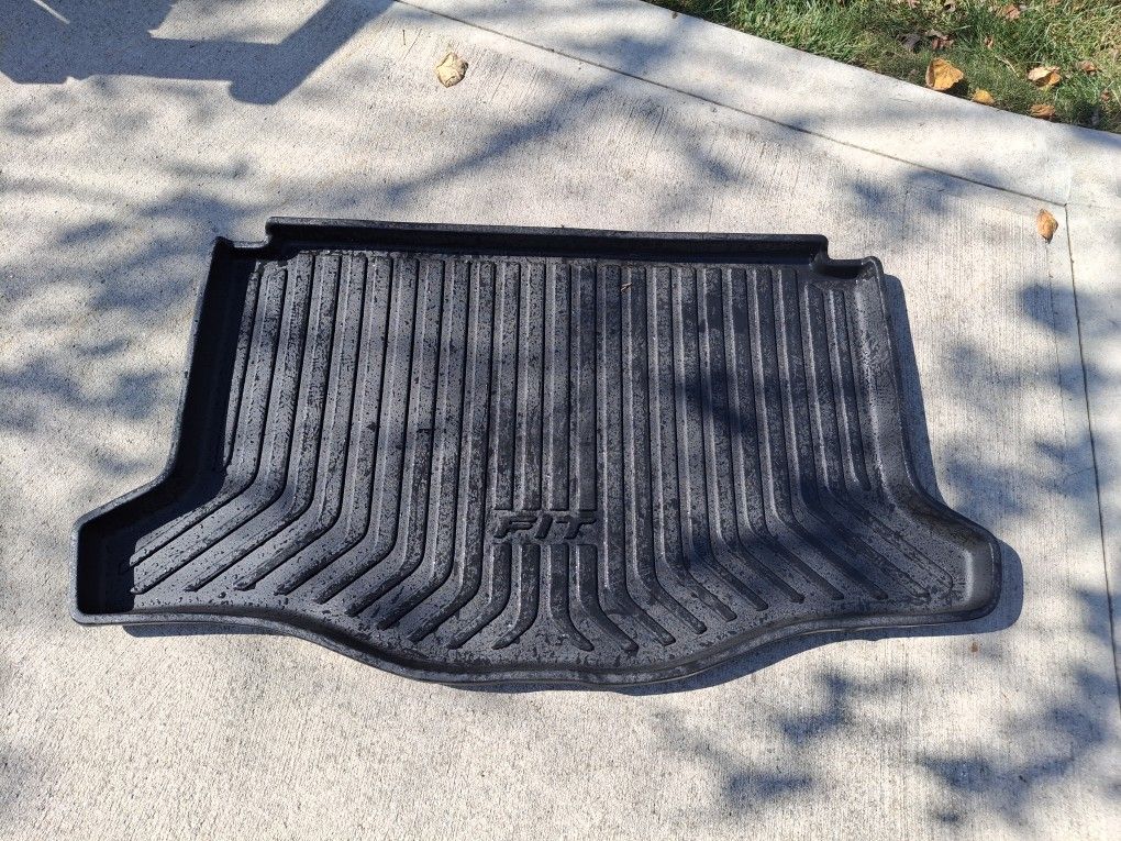 2015 Honda Fit Trunk/Cargo Liner & Floor Mats