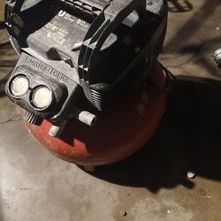 150 Psi Portal Cable Compressor 