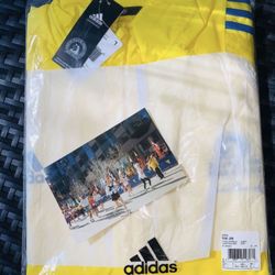 BOSTON MARATHON 2013 LIMITED EDITION WINDBREAKER SIZE LARGE UNUSED SEALED BAG ALL TAGS BY ADIDAS BOSTON ATHLETIC ASSOCIATION 