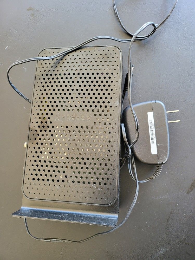 Netgear Wifi Cable Modem Router C3700