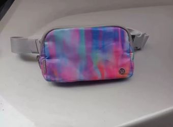 Lulu sports waist bag
