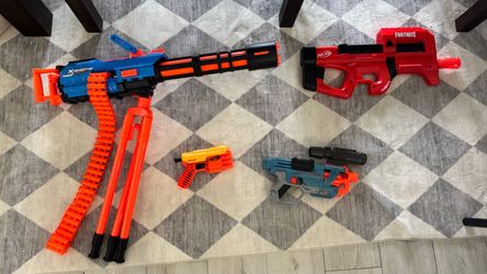 Nerf and X-Shot Blaster Lot of 4