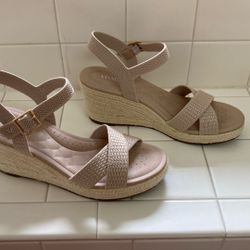 Vivaia Wedge heels 9