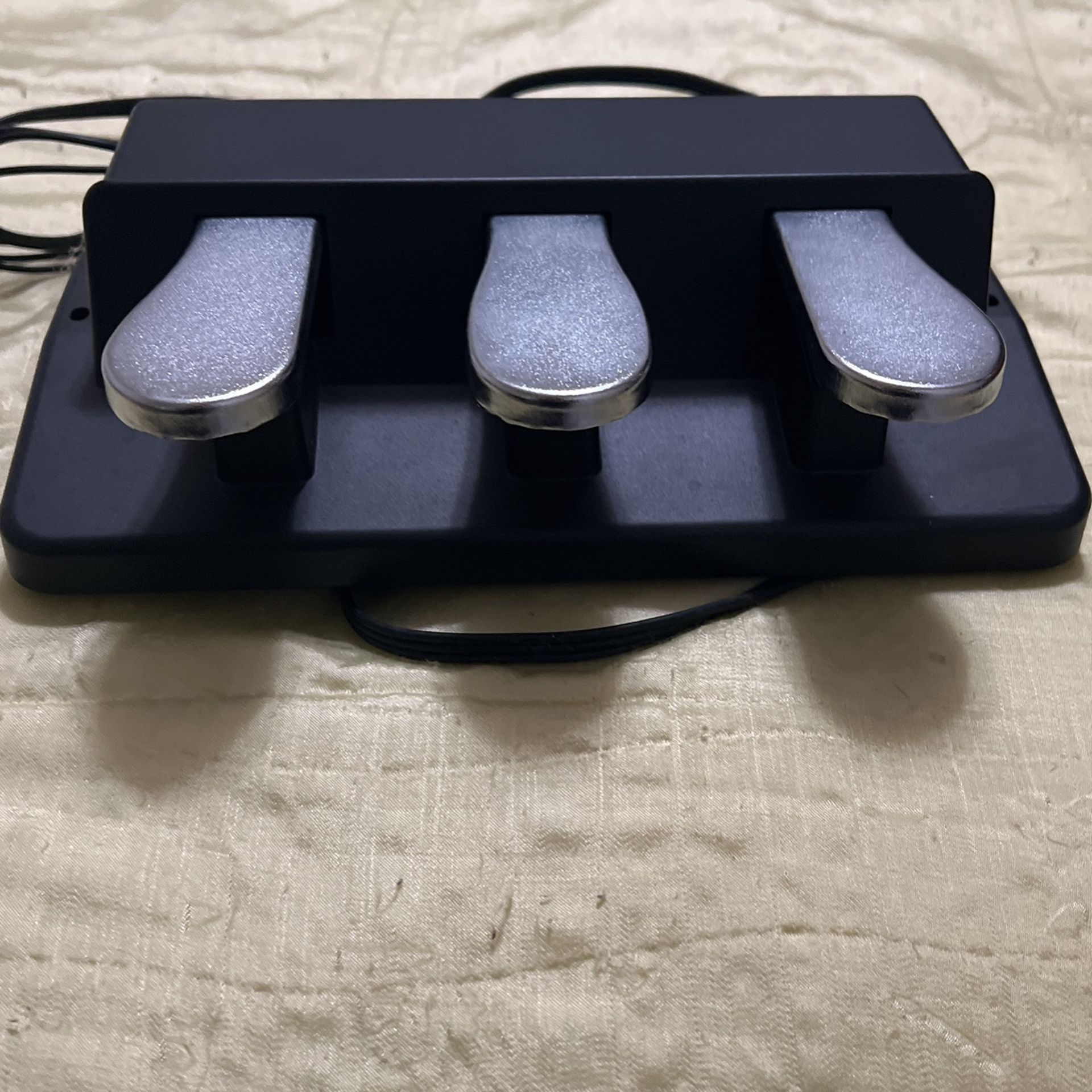 M-Audio SP-Triple