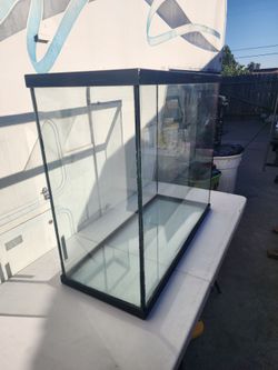 40 gallon Glass terrarium Tank with Black Frame